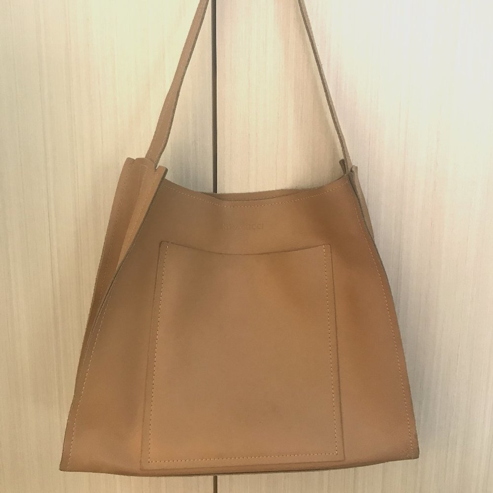 Vintage Nina Ricci leather bag